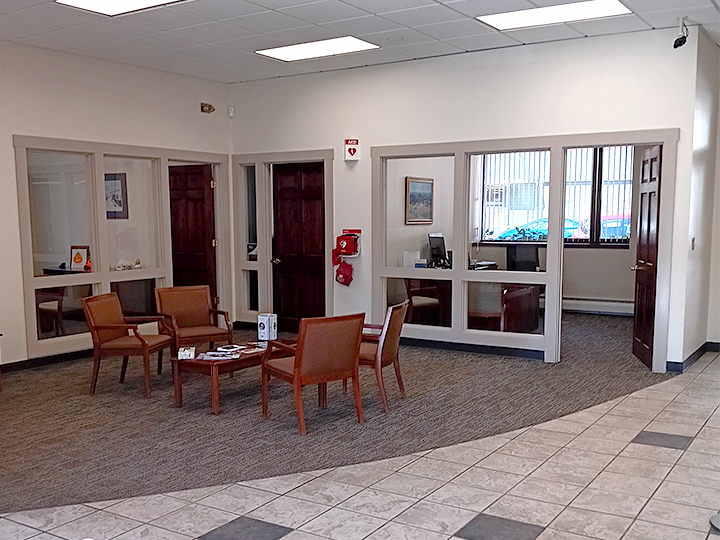 Waiting area in Dexter