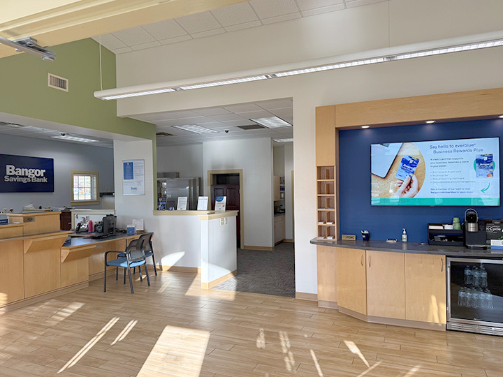 Lincoln branch lobby