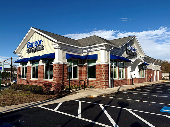 Bangor Savings Bank - Manchester, NH - Baker St branch