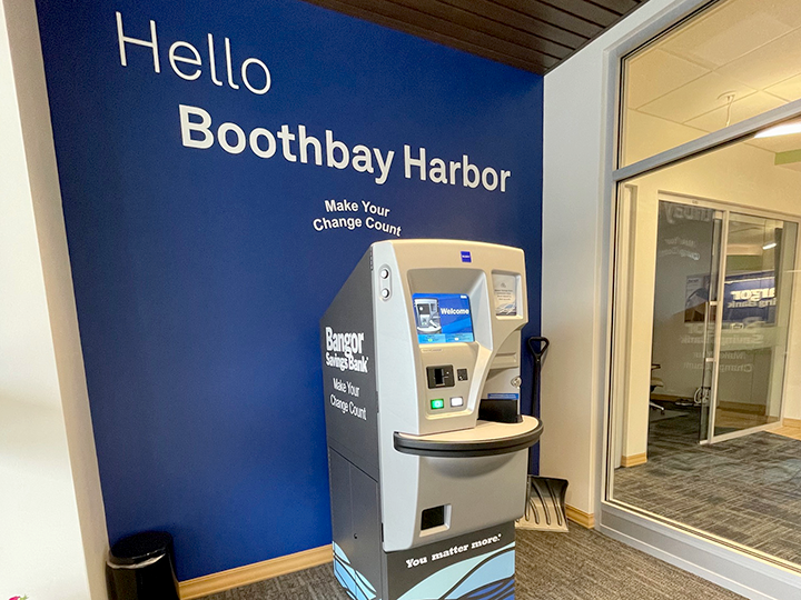 Coin Counter Machine at Bangor Savings Bank in Boothbay Harbor, ME