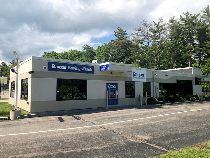 Drive up lane at the Lafayette Road branch of Bangor Savings Bank in Portsmouth, New Hampshire