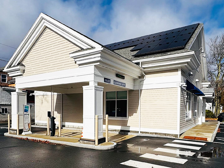 BSB Bar Harbor Drive-up Lane