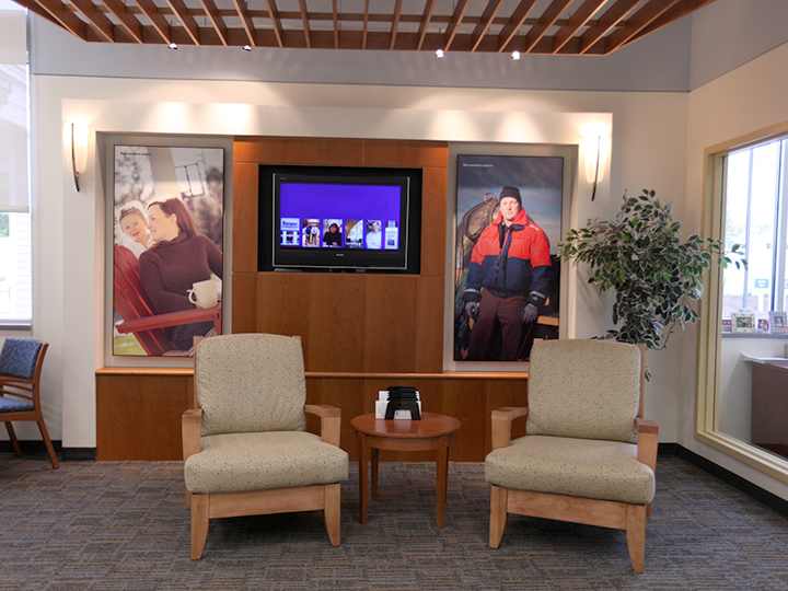 Broadway Bangor Savings Bank in Bangor, ME sitting area