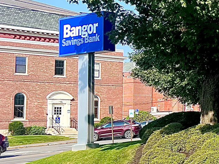 Bangor Savings Bank sign