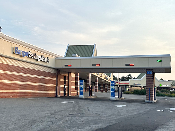 Drive-up lane and ATM at Bangor Savings Bank - Brewer branch