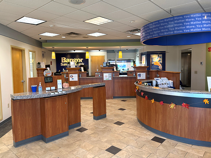 Teller counter in Scarborough